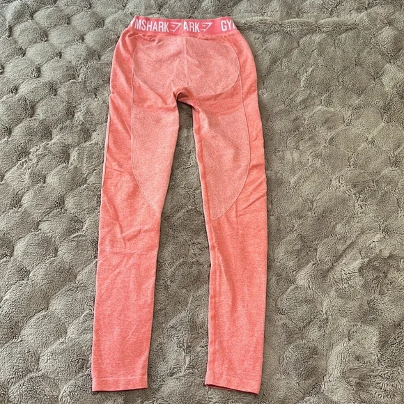 Gymshark Pink Leggings - Picture 5 of 8